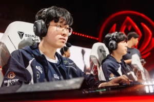 Zeus：去年我们止步八强了，这次我们一定会打到最后夺冠的