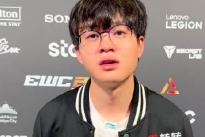 Xun：不怪时差！几天就能调整 沟通配合比较差 所以才输了！